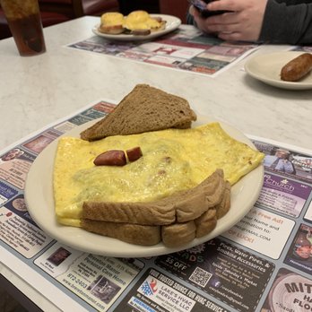 Hinkle's Restaurant - The old Smokey omelette - New American Near Me - Columbia, Pennsylvania