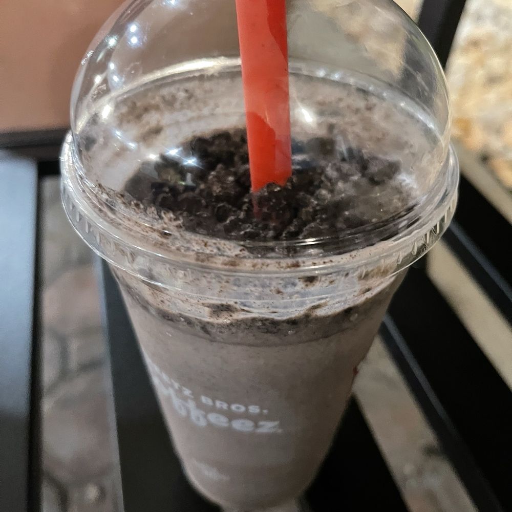Sheetz - Cookies n cream shake - Gas Stations Near Me - Pittsburgh, Pennsylvania Sheetz - Cookies n cream shake - Gas Stations Near Me - Pittsburgh, Pennsylvania