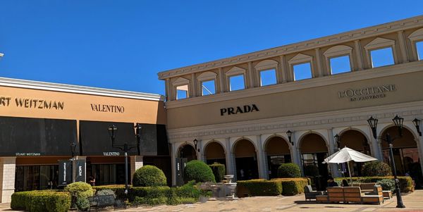 San Marcos Premium Outlets by null