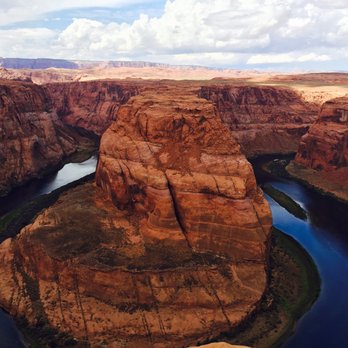 Horseshoe Bend - Clouds passing by with dramatic effects! - Hiking Near Me - Page, Arizona Horseshoe Bend - Clouds passing by with dramatic effects! - Hiking Near Me - Page, Arizona