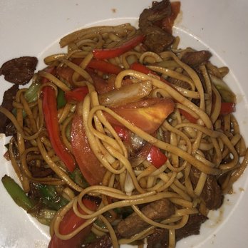 Aji 10 Latin Cuisine - Tallarín Saltado - Latin American Near Me - Norwalk, Connecticut