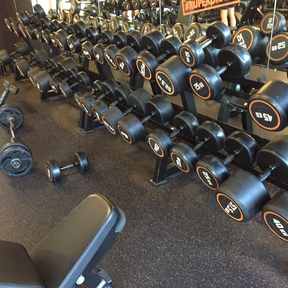 FitX - Also awful - Gyms Near Me - Dusseldorf, NW