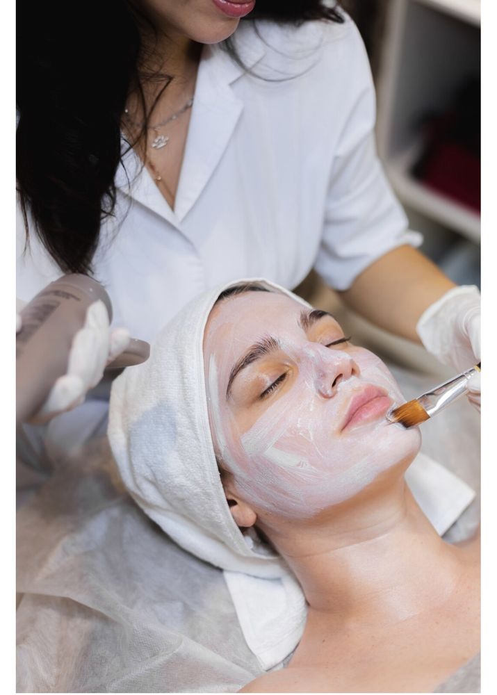 Moon Head Spa & Wellness Logo