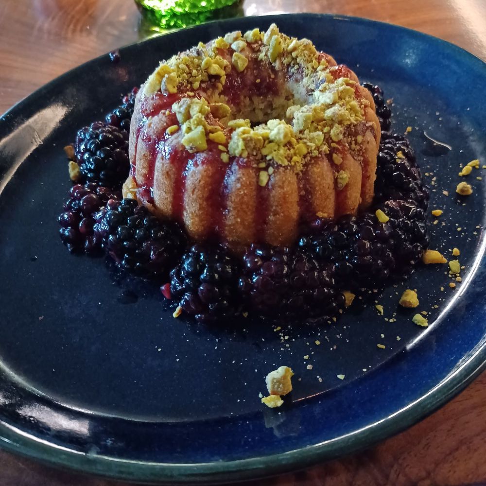 Covey - Bundt Cake with Blackberrys and Pistachios - New American Near Me - Wilmington, North Carolina