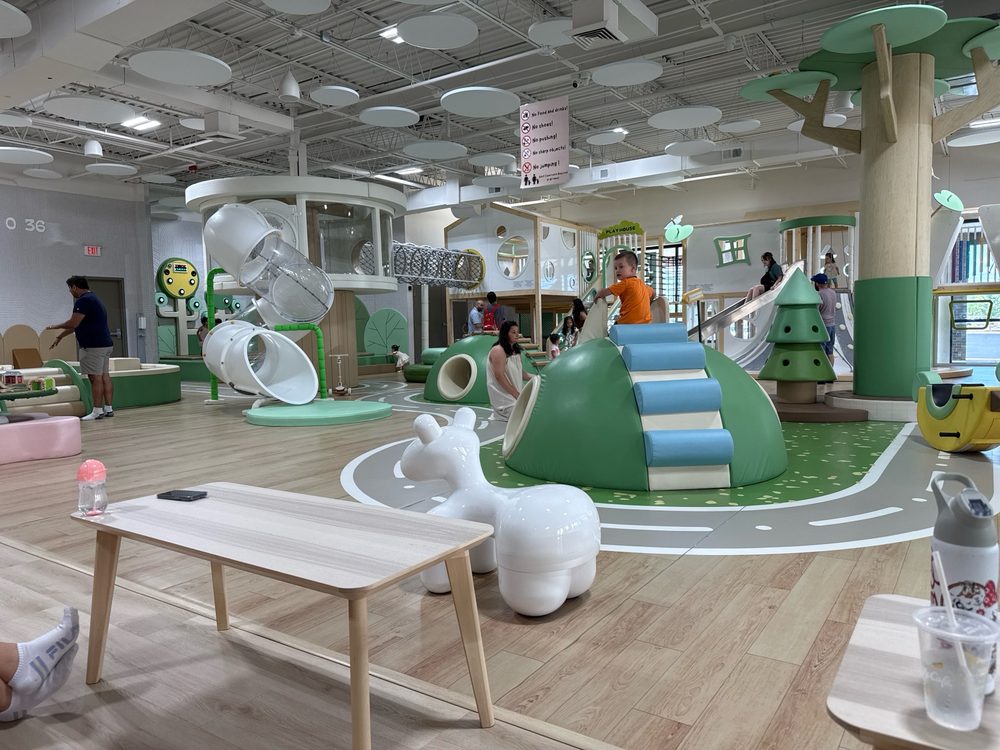 PLAYROOM CAFE - Updated April 2026 - 20 Photos & 29 Reviews - 2308 W ...