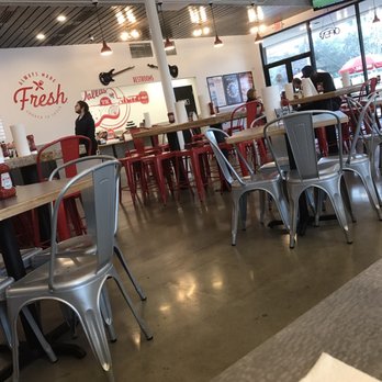 Slim Chickens - Southern Near Me - Dallas, Texas Slim Chickens - Southern Near Me - Dallas, Texas