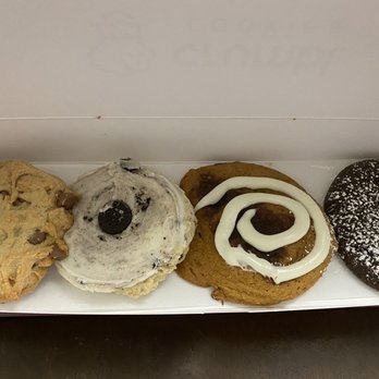 Crumbl - Clovis - So good - Bakeries Near Me - Clovis, California