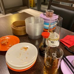 Jade Running Sushi - Und das ist nur der noch nicht abgeräumte Rest. Supersushi!