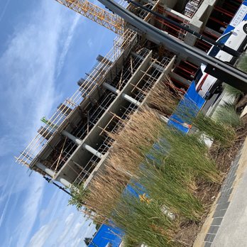 Vancouver Waterfront Park - More condos going up. - Parks Near Me - Vancouver, Washington Vancouver Waterfront Park - More condos going up. - Parks Near Me - Vancouver, Washington
