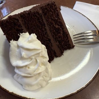 Linn's Restaurant - Black magic cake - American Near Me - Cambria, California