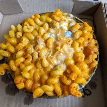 Bobbie Sue's Mac & Cheese - Buffalo Blue Cheese - Comfort Food Near Me - Toronto, Ontario Bobbie Sue's Mac & Cheese - Buffalo Blue Cheese - Comfort Food Near Me - Toronto, Ontario