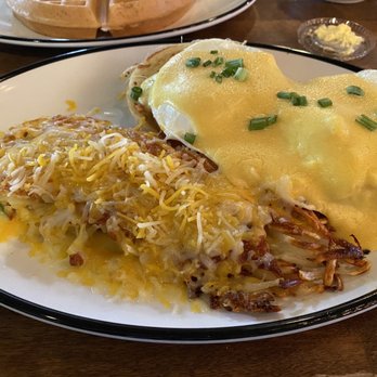 Shirley's Diner - Eggs Benedict - Diners Near Me - Omaha, Nebraska