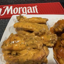 33rd Precinct Restaurant And Lounge - Hot lemon pepper wings