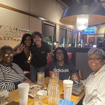 Chili's - Fantastic service Chase! - Bars Near Me - Lexington, South Carolina