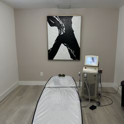 Nude Laser Hair Removal And Aesthetics - Laser hair removal treatment room