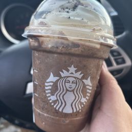 Cocoa mocha cookie crumble frappe