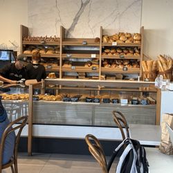 El Horno de Pane - Freshly baked breads and pastries.