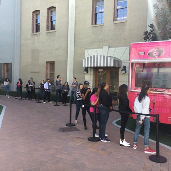 Pink Taco Truck - Food Trucks Near Me Pink Taco Truck - Food Trucks Near Me