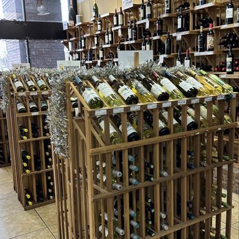 Petey’s Wine - Beer, Wine & Spirits Near Me - Memphis, Tennessee Petey’s Wine - Beer, Wine & Spirits Near Me - Memphis, Tennessee