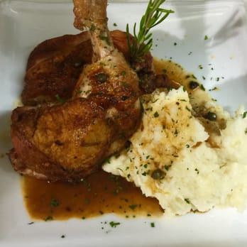 Wild Park Slope - Roasted chicken with EVOO mashed potatoes - Pizza Near Me - Brooklyn, New York Wild Park Slope - Roasted chicken with EVOO mashed potatoes - Pizza Near Me - Brooklyn, New York