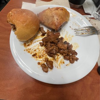 Golden Corral Buffet & Grill - Bourbon chicken, white rice, baked chicken thigh, dinner roll. - American Near Me - Gurnee, Illinois