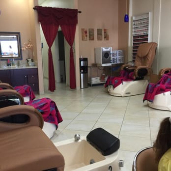 Sunny's Nails Spa - Nail Salons Near Me - Palmdale, California