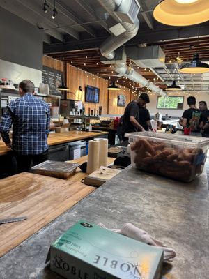 OUTSIDER BBQ & BEER GARDEN by null