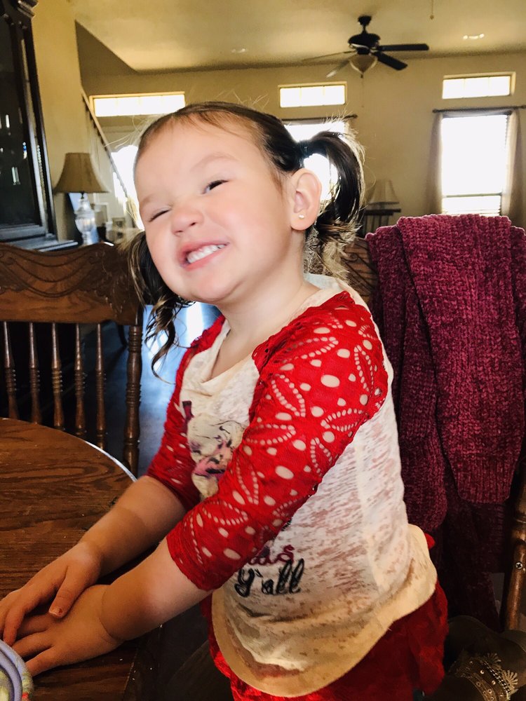 Banae’s Boutique Logo