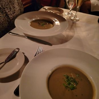 Basilic Restaurant - Prix fixe soup of the day! Delicious! - French Near Me - Newport Beach, California Basilic Restaurant - Prix fixe soup of the day! Delicious! - French Near Me - Newport Beach, California