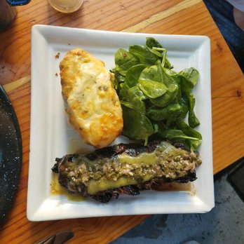 La Contenta Les - Hanger steak, delicious mashed potato and arugula. We asked for well done. - Mexican Near Me - New York, New York La Contenta Les - Hanger steak, delicious mashed potato and arugula. We asked for well done. - Mexican Near Me - New York, New York