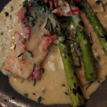 Casa Antica - Salmon filet with risotto and asparagus - Italian Near Me - Lewiston, New York