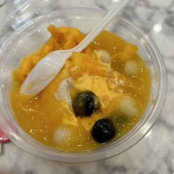 Sweet Moment - Mango Momoko with Ice Cream - Desserts Near Me - San Mateo, California Sweet Moment - Mango Momoko with Ice Cream - Desserts Near Me - San Mateo, California