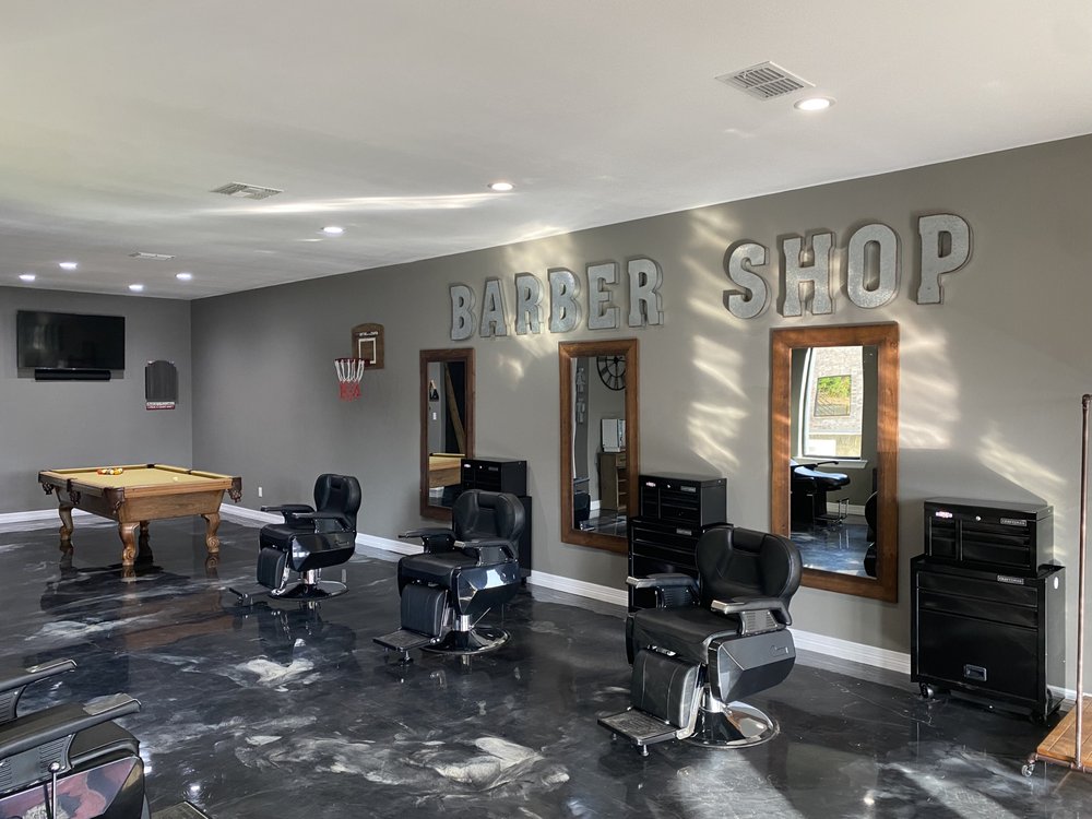 Buzzed Barber Lounge Logo