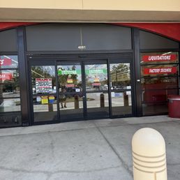 Exterior photo of Ollie's Bargain Outlet - Kissimmee, Florida Exterior photo of Ollie's Bargain Outlet - Kissimmee, Florida