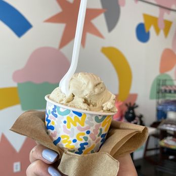 Amy's Ice Creams - Vegan Mexican Vanilla - Ice Cream & Frozen Yogurt Near Me - Austin, Texas Amy's Ice Creams - Vegan Mexican Vanilla - Ice Cream & Frozen Yogurt Near Me - Austin, Texas