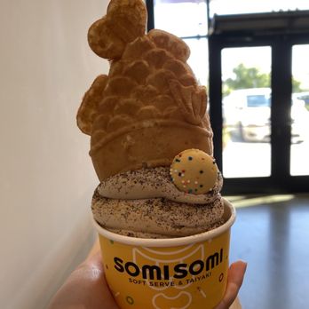 Somisomi - Custard filled, coffee and cookies and creme swirl - Ice Cream & Frozen Yogurt Near Me - Pleasanton, California Somisomi - Custard filled, coffee and cookies and creme swirl - Ice Cream & Frozen Yogurt Near Me - Pleasanton, California