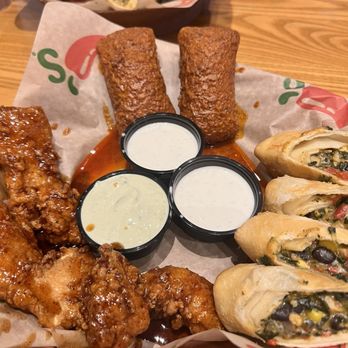 Chili's - Triple Dipper® - Tex-Mex Near Me - Waipahu, Hawaii Chili's - Triple Dipper® - Tex-Mex Near Me - Waipahu, Hawaii