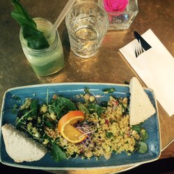 Picnic - Heute gibt's ein feines CousCous orientalischer Art und einen gesunden Smoothie mit dem Power-Namen: Green Machine !