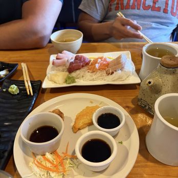 Truya Sushi - Sushi Bars Near Me - Santa Clara, California Truya Sushi - Sushi Bars Near Me - Santa Clara, California