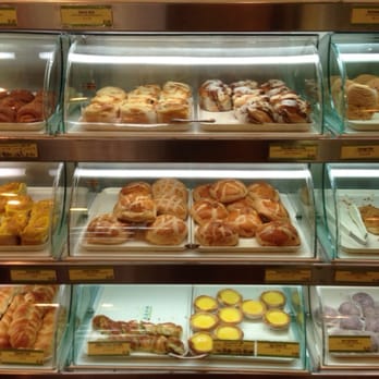 Fay Da Bakery - Bakeries Near Me - New York, New York