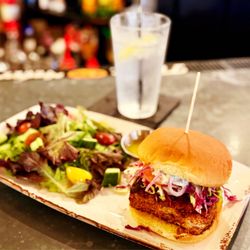 R10 Social House - Excellent Mahi sandwich.