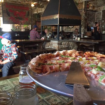 Hernando's Pizza Pub - Hawaiian build it yourself pizza! - Pizza Near Me - Winter Park, Colorado