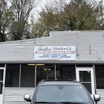 Hamilton's Bar-B-Q - Front of Building - Barbeque Near Me - Burkesville, Kentucky Hamilton's Bar-B-Q - Front of Building - Barbeque Near Me - Burkesville, Kentucky