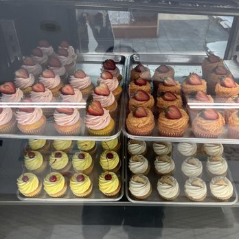 Pro Cakes - Just a few of the selection - Custom Cakes Near Me - Temple Hills, Maryland Pro Cakes - Just a few of the selection - Custom Cakes Near Me - Temple Hills, Maryland