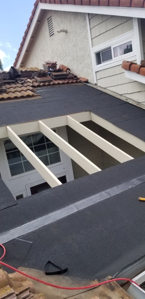 Slide of Perez Roofing