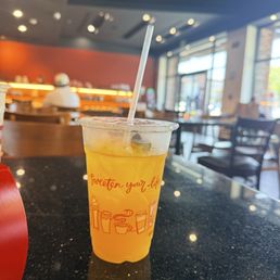 Mango Green Tea ICED MEDIUM Mango Green Tea ICED MEDIUM