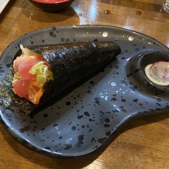 One Sushi - G6 hand roll - Sushi Bars Near Me - Sandy Springs, Georgia One Sushi - G6 hand roll - Sushi Bars Near Me - Sandy Springs, Georgia