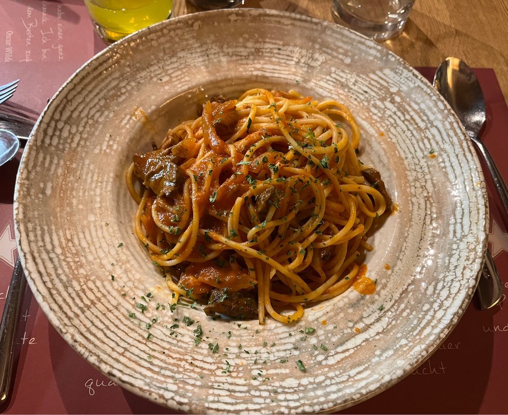 LA VIOLA AlbertSchottStr. 1, Mittenwald, Bayern, Germany Italian