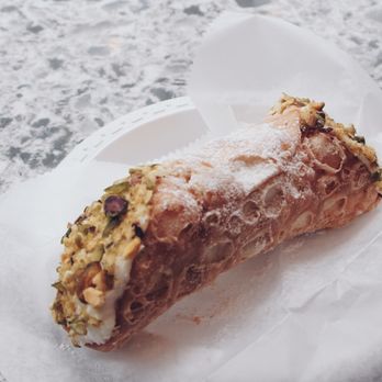 Mike's Pastry - Pistachio cannoli - Bakeries Near Me - Cambridge, Massachusetts Mike's Pastry - Pistachio cannoli - Bakeries Near Me - Cambridge, Massachusetts
