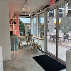 Five Daughters Bakery
